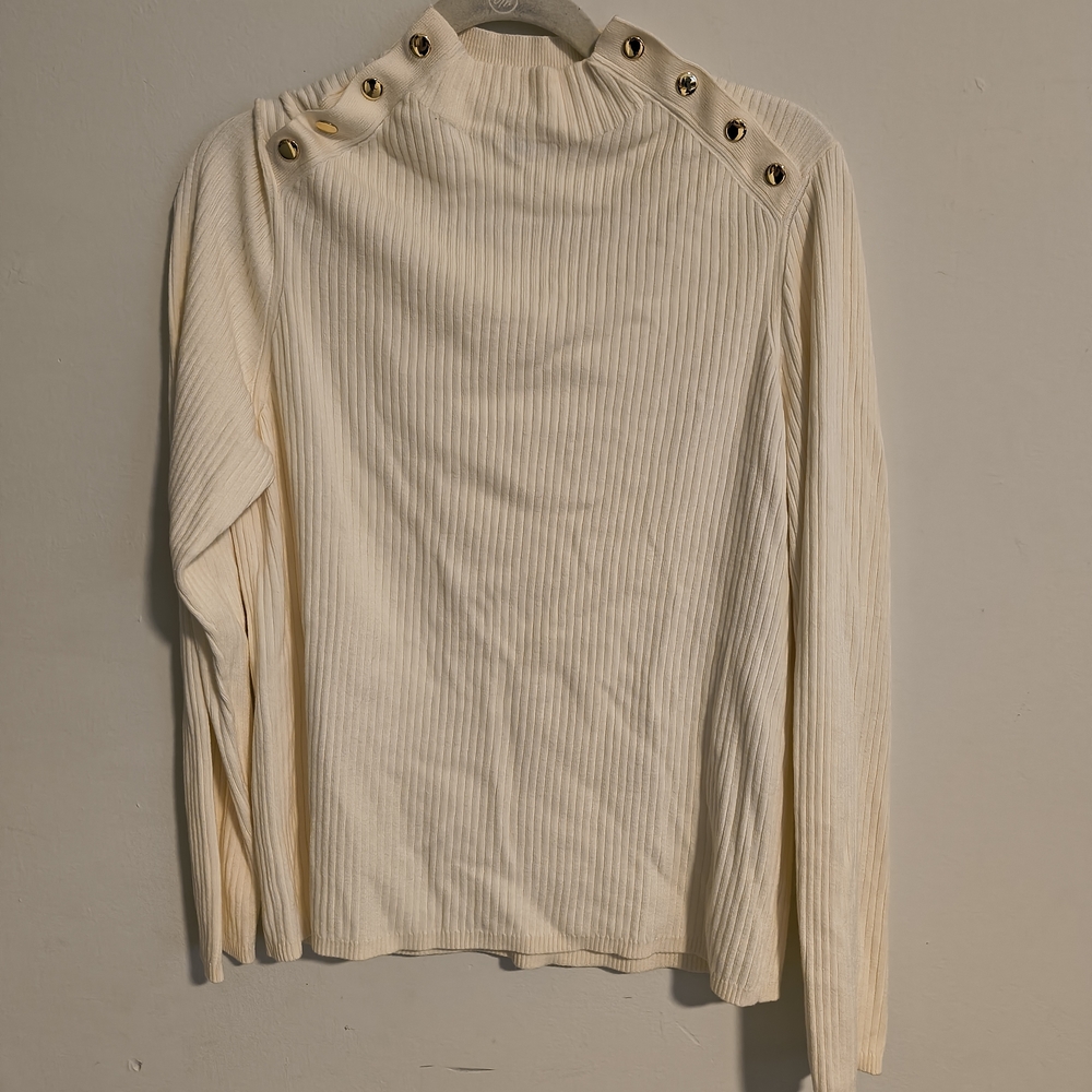 NWT Cream Ribbed Long Sleeve Top with Button Detail